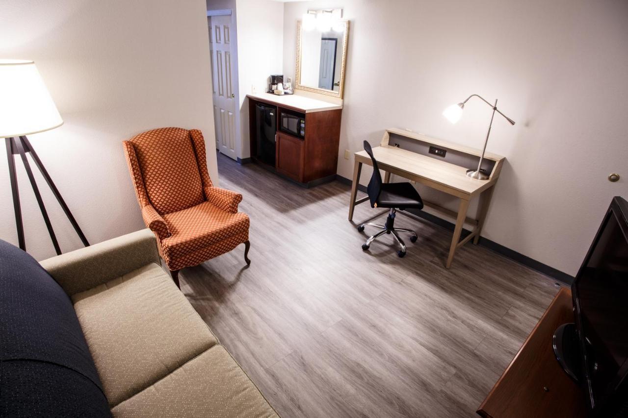 Country Inn & Suites By Radisson, Harrisburg West 메카닉스버그 외부 사진